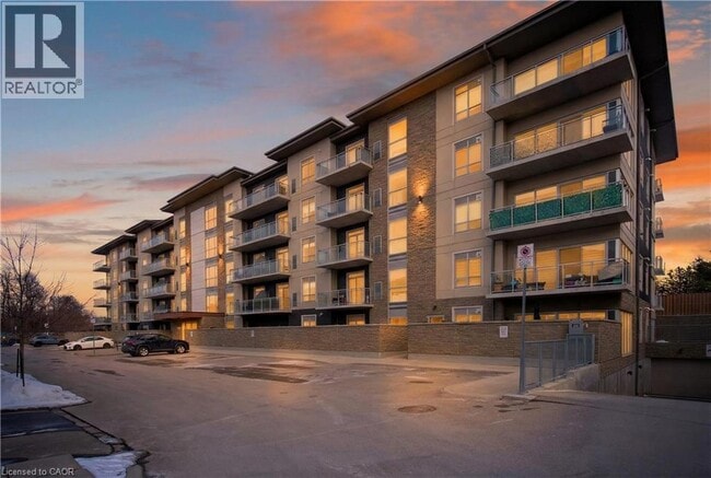 property at 16 Markle Cres