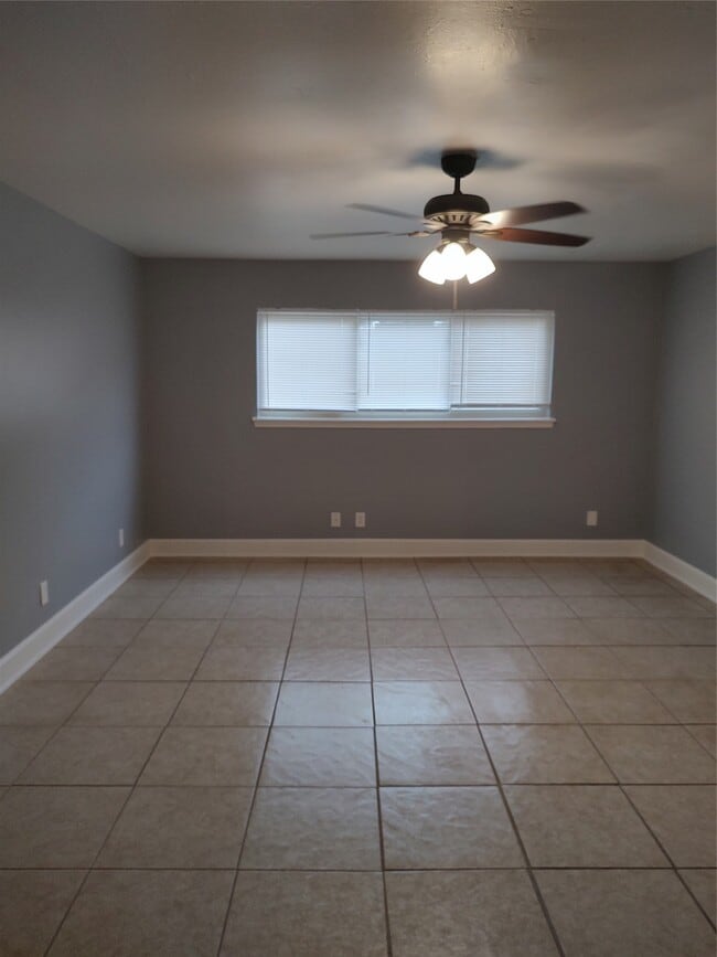 property at 13150 Trail Hollow Dr