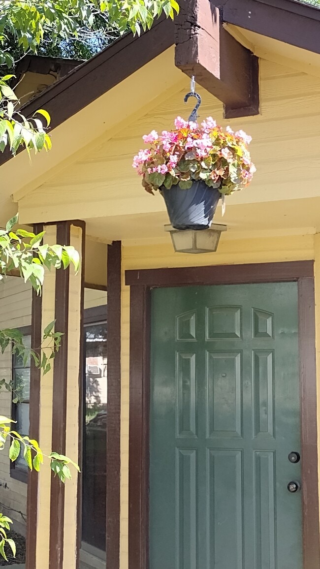 property at 6927 Belforest