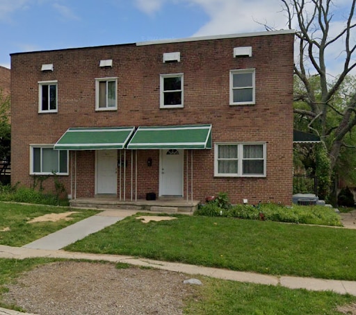 property at 8525 Chestnut Oak Rd