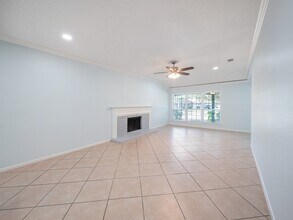 9534 Cannock Chase Dr in Houston, TX - Building Photo - Building Photo