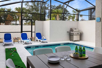 5526 Asterisk Ave in Orlando, FL - Building Photo - Building Photo