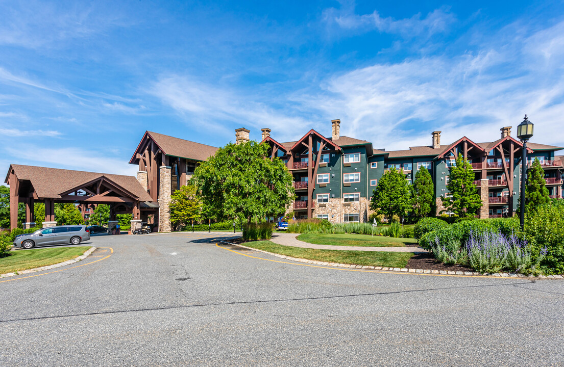 3 Wild Turkey Way in Hamburg, NJ - Foto de edificio