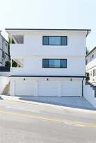 223 Avenida De La Grulla, Unit C in San Clemente, CA - Building Photo