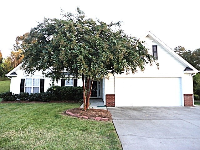 property at 2657 Wynbrook Dr