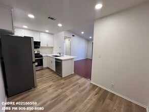 1309 W Mission Blvd in Ontario, CA - Building Photo - Building Photo