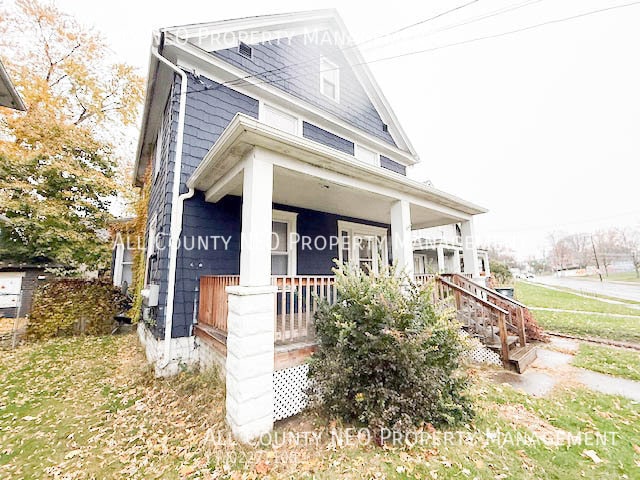 911 Fulton Rd NW in Canton, OH - Building Photo - Building Photo