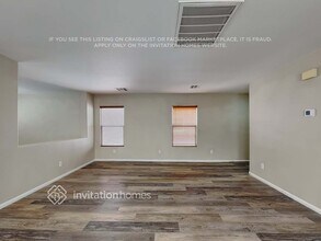 5053 Diamond Ranch Ave in Las Vegas, NV - Foto de edificio - Building Photo