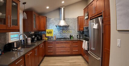 313 Silver St, Unit 1 in Boston, MA - Building Photo - Building Photo