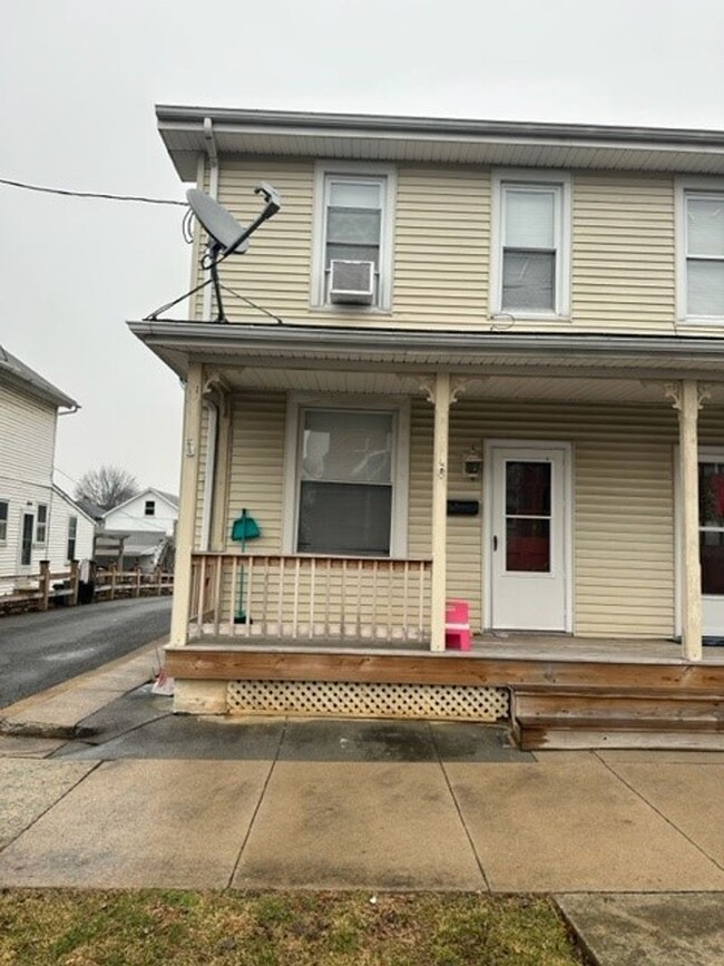46 N Chestnut St