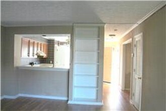 472 Claircrest Dr, Unit Claircrest in Antioch, TN - Building Photo - Building Photo