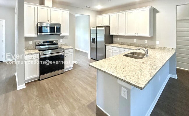 1024 Echo Rdg Rd in Columbia, TN - Building Photo - Building Photo