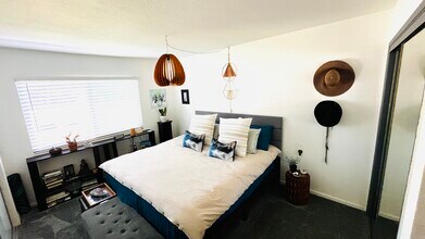 6600 Warner Ave, Unit Modern Condo in Huntington Beach, CA - Building Photo - Building Photo