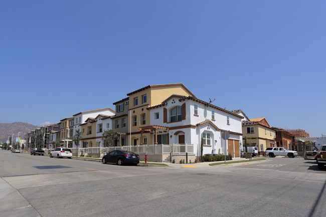 Citrus Junction in Azusa, CA - Building Photo - Building Photo