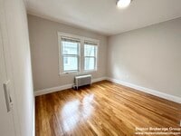 120 Hillside St photo'