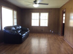 6045 Hwy 17 in Vanceboro, NC - Building Photo - Building Photo