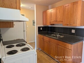 1755 No 9 Highway315 in Agassiz, BC - Building Photo - Building Photo