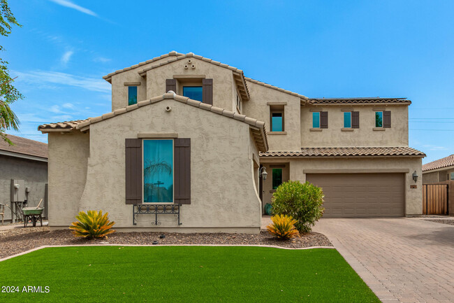 4983 S Joshua Tree Ct in Gilbert, AZ - Foto de edificio - Building Photo