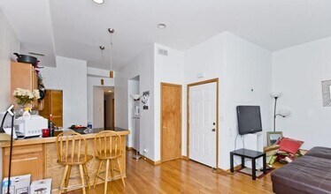 1420 N Western Ave in Chicago, IL - Building Photo - Building Photo