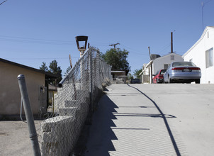 16709-16711 Forrest St in Victorville, CA - Building Photo - Building Photo