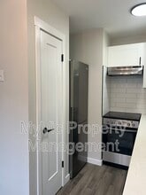 10040-10154 154 St in Edmonton, AB - Building Photo - Building Photo