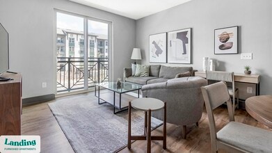 14041 Hyatt Rd in Jacksonville, FL - Building Photo - Building Photo