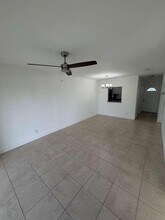 9851 Sandalfoot Blvd in Boca Raton, FL - Building Photo - Building Photo