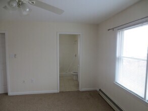 7 J St in Hull, MA - Building Photo - Building Photo