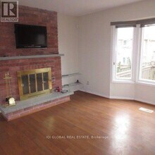 33 Dewberry Dr in Markham, ON - Building Photo - Building Photo