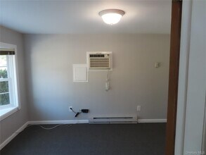 1210 Smithtown Ave in Bohemia, NY - Building Photo - Building Photo