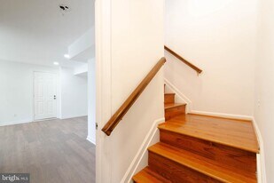 3244 Titanic Dr in Stafford, VA - Building Photo