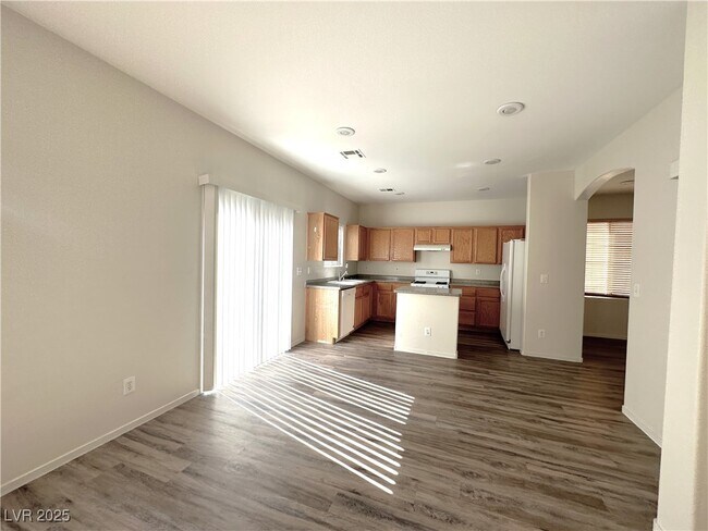 property at 8014 Imperial Treasure St