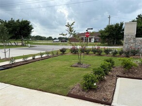33150 School Hl Rd in Fulshear, TX - Building Photo - Building Photo