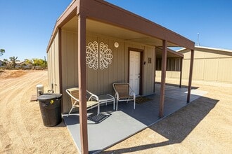 27102 E Lucia Dr in Florence, AZ - Building Photo - Building Photo