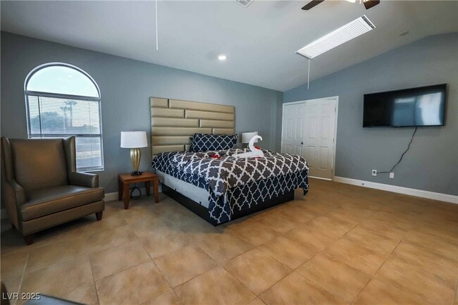 property at 6737 W Evanston Ave