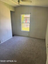 8571 Vining St in Jacksonville, FL - Building Photo - Building Photo