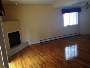 3683 Iris Ave in Boulder, CO - Building Photo - Building Photo