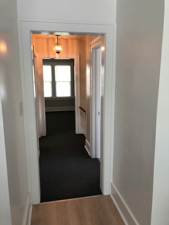 115 Smith St, Unit #B Photo