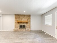 2524 Boxwood Ave photo'