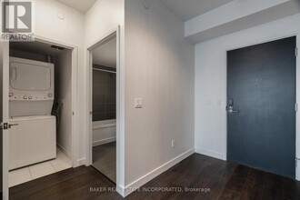 15-3415 Roehampton Ave in Toronto, ON - Building Photo - Building Photo