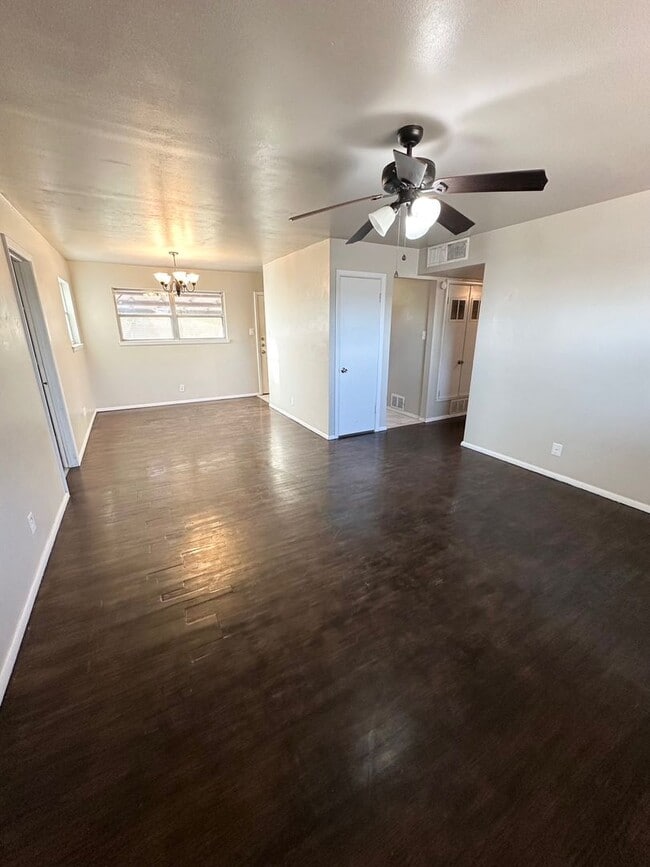 3312 W Ohio Ave in Midland, TX - Building Photo - Building Photo