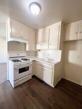 EMERALD in Torrance, CA - Building Photo - Interior Photo