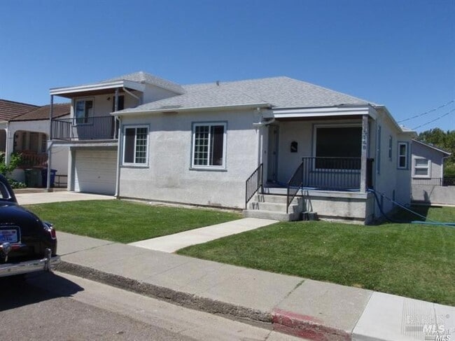 property at 148 N 3rd St