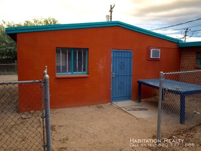 2226 N Euclid Ave in Tucson, AZ - Building Photo - Building Photo