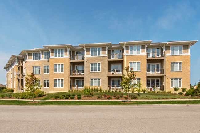 PrairieWalk in Brookfield, WI - Building Photo - Building Photo