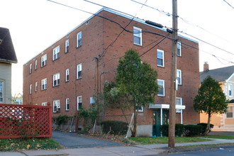 41 Ward Pl in Hartford, CT - Building Photo - Building Photo