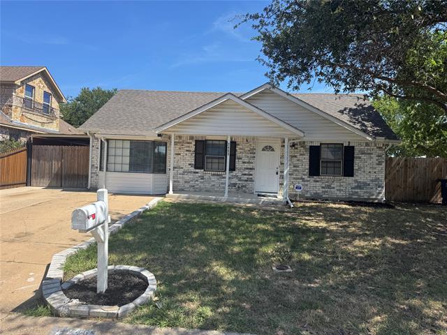 property at 2465 Chadwick Dr