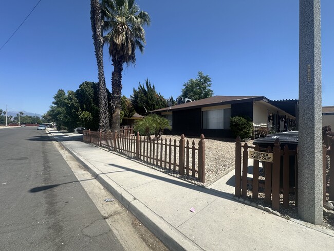 1145 Olive Tree Ln, Unit A