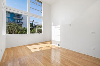 742 N Hudson Ave, Unit #1 in Los Angeles, CA - Foto de edificio - Building Photo