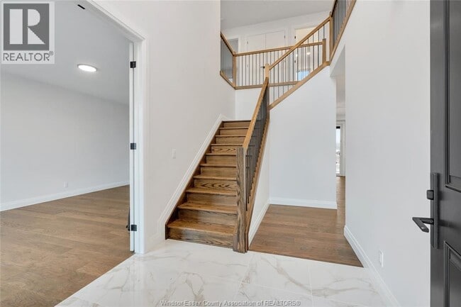 473 Marla Crescent in Lakeshore, ON - Building Photo - Building Photo